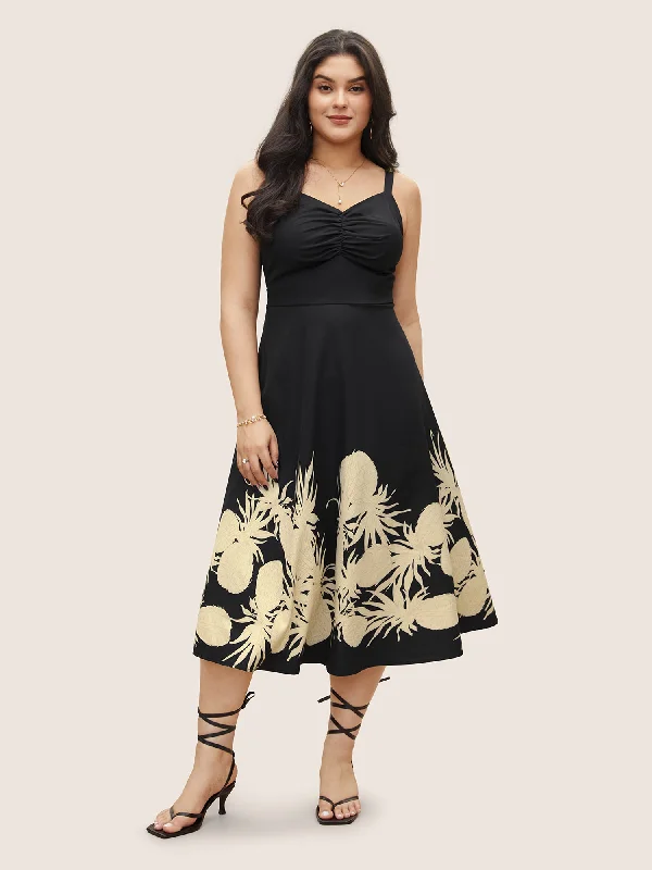 Concert - Wear Casual Dresses with a Fun Style Floral Print Ruched Pocket Cami Dress Concert - Wear Casual Dresses with a Fun Style Floral Print Ruched Pocket Cami Dress