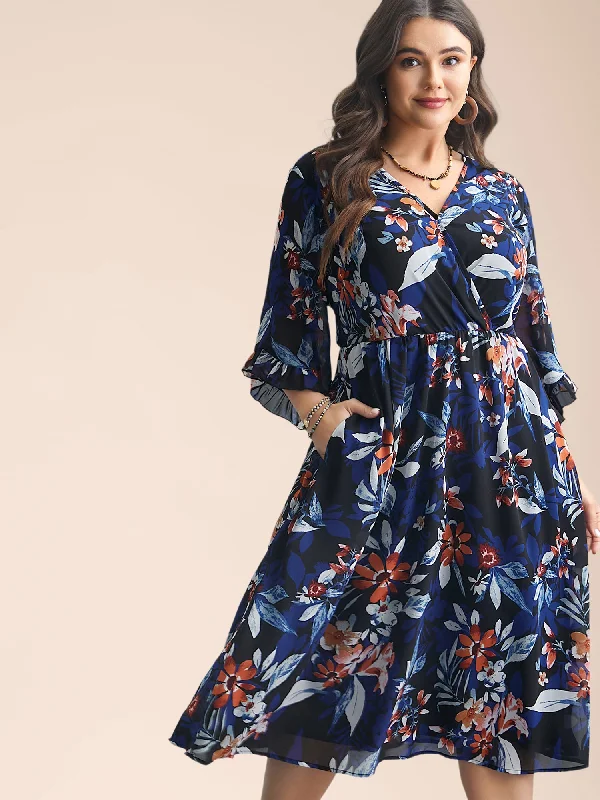Polyester - Cotton Blend Casual Dresses​ Chiffon Tropical Print Surplice Neck Midi Dress