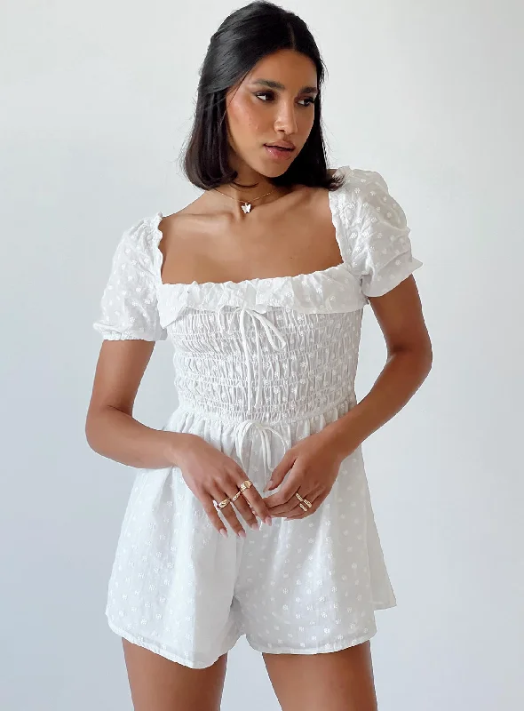 Mini dresses with tassel accents for a fun touch Leni Romper White