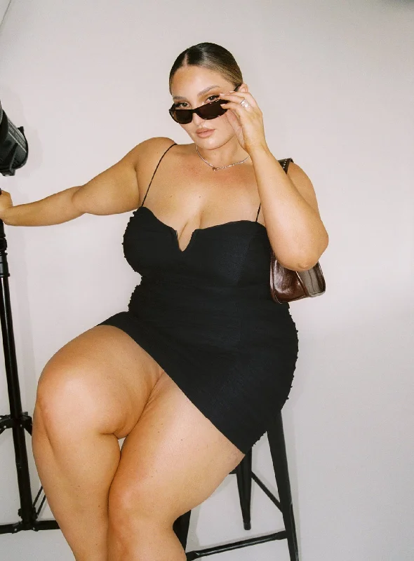 Mini dresses with pleated skirts for a classic look I Want You Mini Dress Black Curve Mini dresses with pleated skirts for a classic look I Want You Mini Dress Black Curve