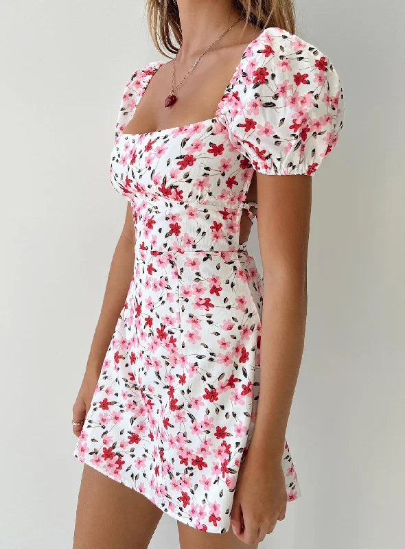 Mini dresses with tiered skirts for added volume Havena Mini Dress White / Floral