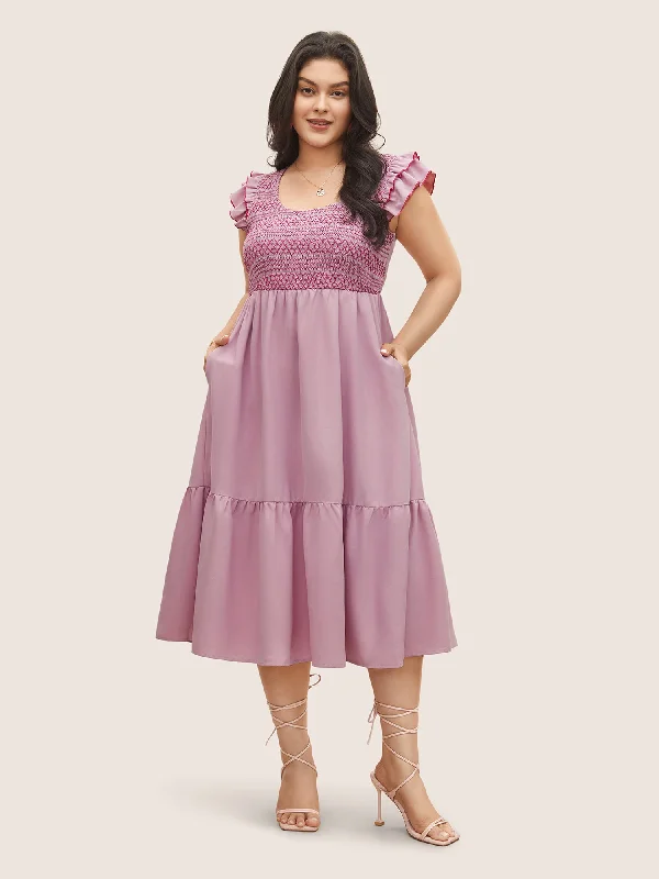Weekend - Wear Casual Dresses for a Laid - Back Look Plain Shirred Tiered Flounce Sleeve Dress Weekend - Wear Casual Dresses for a Laid - Back Look Plain Shirred Tiered Flounce Sleeve Dress