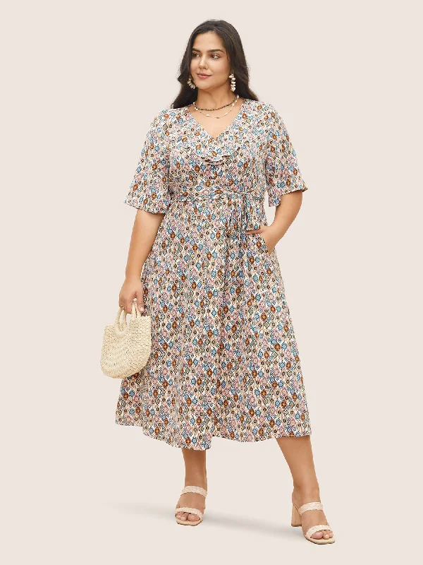 Satin Casual Dresses with a Shiny Finish Bandana Geometric Ruffle Trim Belted Dress Satin Casual Dresses with a Shiny Finish Bandana Geometric Ruffle Trim Belted Dress