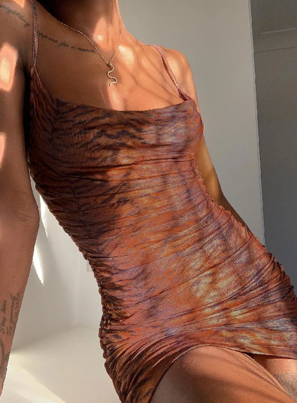 Mini dresses with gathered skirts for a voluminous effect Harlan Mini Dress Brown Eco