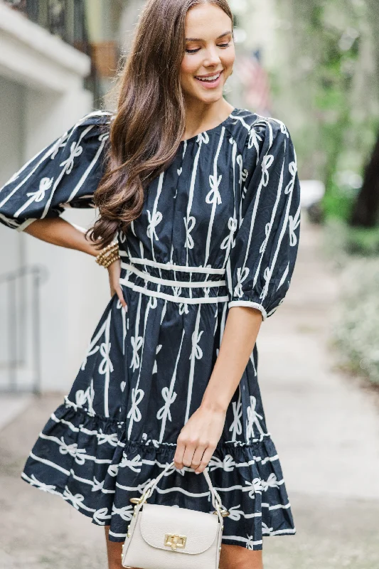 Office - Appropriate Casual Dresses with a Professional Edge​ On The Right Track Black Bow Print Dress