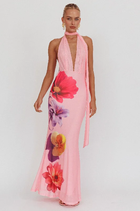 Jewelry - Complementary Casual Dresses for a Complete Look Italia Azure Halterneck Maxi Dress Flowers Pink Jewelry - Complementary Casual Dresses for a Complete Look Italia Azure Halterneck Maxi Dress Flowers Pink