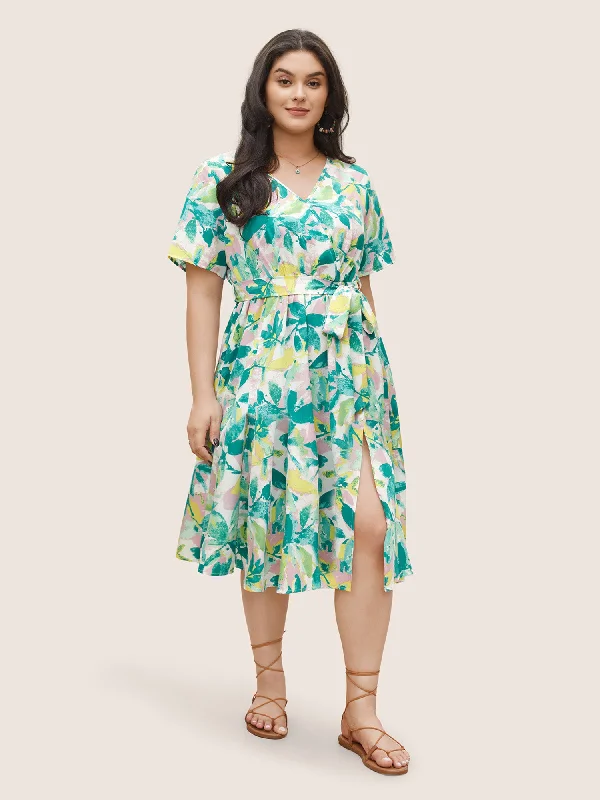 Lace - Trimmed Casual Dresses for a Delicate Touch Overlap Collar Plants Print Elastic Waist Belted Dress Lace - Trimmed Casual Dresses for a Delicate Touch Overlap Collar Plants Print Elastic Waist Belted Dress