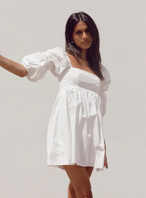 Mini dresses with pleated skirts for a classic look Noha Mini Dress White