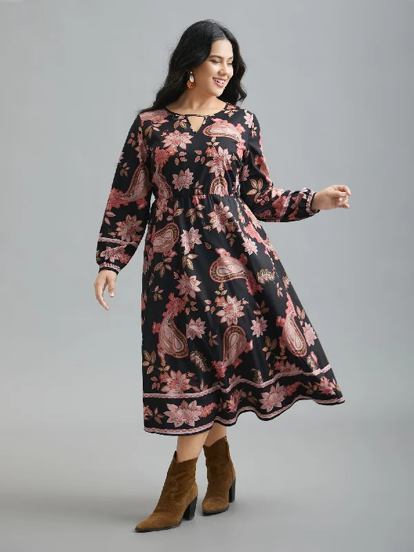 Pleated Casual Dresses for a Structured Look​ Floral Boho Print Neck Cut-Out Dress