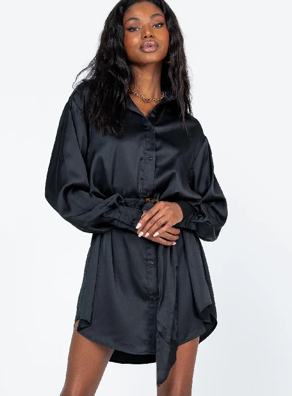 Mini dresses with pocket details for added functionality Leighton Mini Dress Black