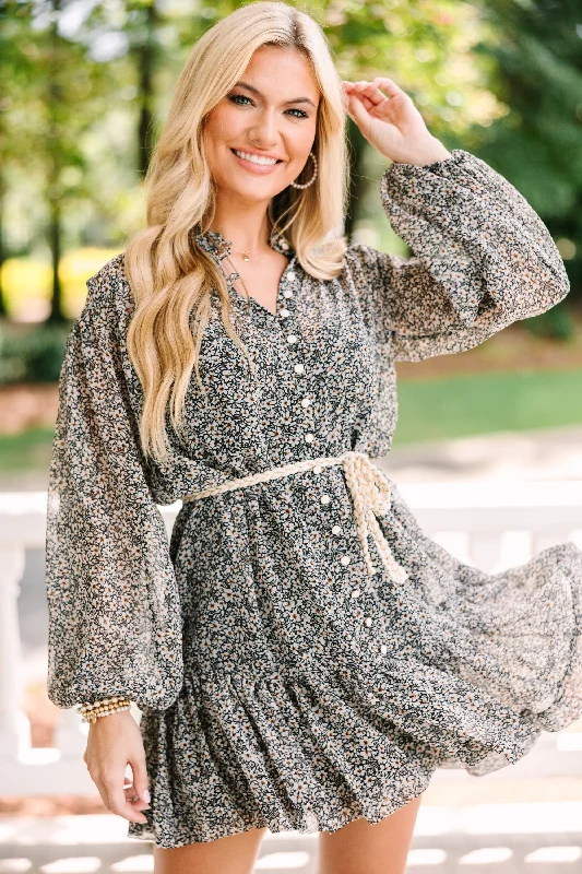 Garden Party Casual Dresses with Floral Motifs Olivaceous: Save Your Love Black Ditsy Floral Dress Garden Party Casual Dresses with Floral Motifs Olivaceous: Save Your Love Black Ditsy Floral Dress