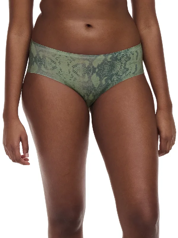 stretchy panties for women with freedom of movement Chantelle SoftStretch Python Hipster Panty 11D4