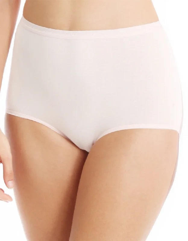 odor - resistant panties for women with long - lasting freshness Bali Full-Cut Fit Stretch Brief Panty DF2324
