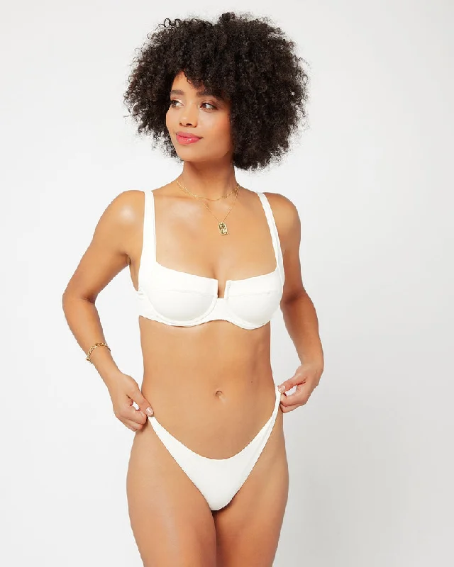 Mesh bikini briefs for breathability​ L*Space Women's Camellia Underwire Bikini Top - Cream