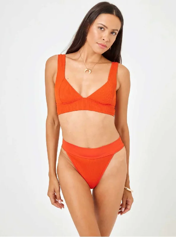 Sporty bikini briefs for beach workouts​ L*Space Women's Hailey Ribbed Swimsuit Top - Pimento Red