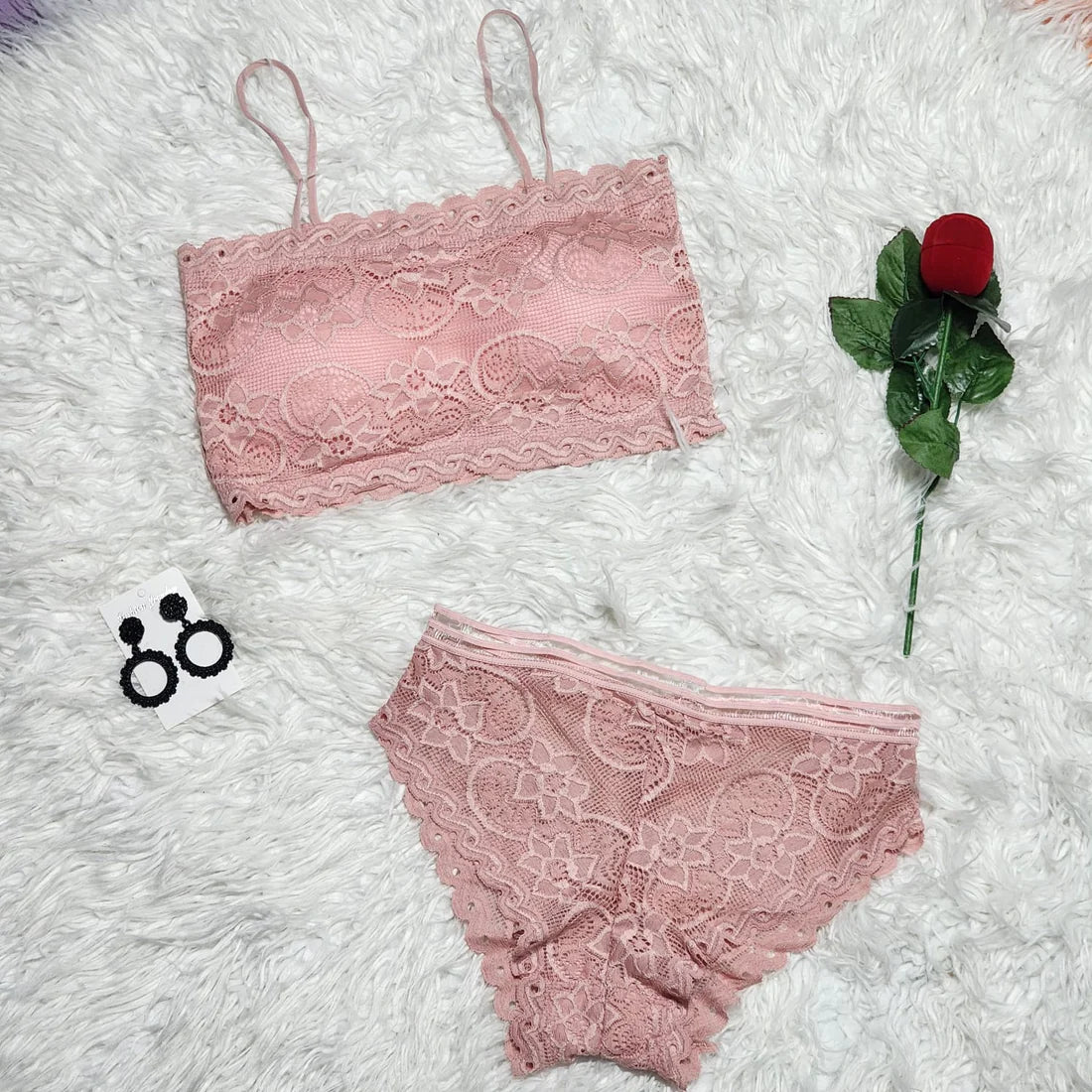 wireless bra women bra and panty sets for a natural look Linmart Lace Embraided Padded Bra And Panty Set for women