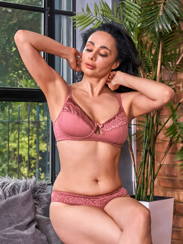 Non wired bralette with a bandeau style Rosie - Silk & Organic Cotton Lace Full Cup Wireless Bra Non wired bralette with a bandeau style Rosie - Silk & Organic Cotton Lace Full Cup Wireless Bra