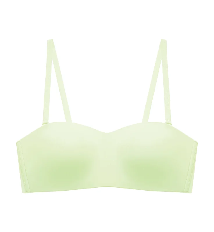 Non wired sports bras with high impact support​ Tri-Zone Non Wired Padded Bra