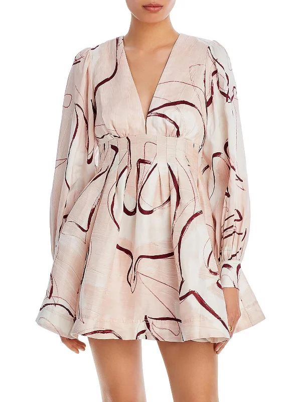 Ruffled Women Dress with Multiple Layers for a Playful and Girly Style Ruffled Women Dress with Multiple Layers for a Playful and Girly Style Amelia Womens Printed Short Fit & Flare Dress