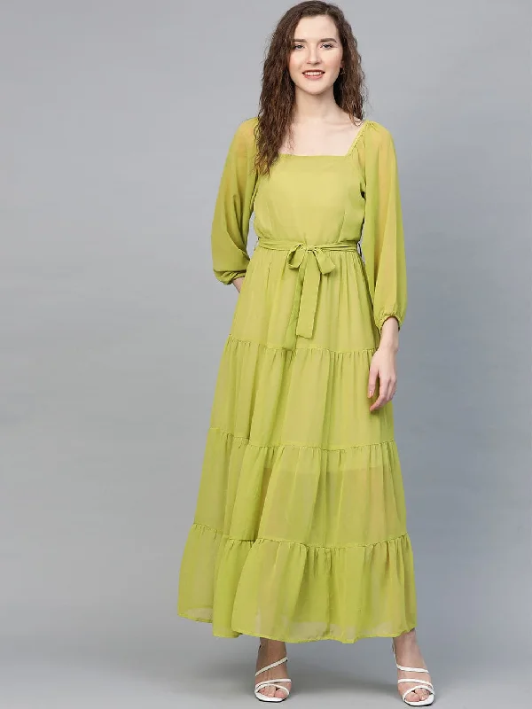 Backless Women Dress for a Sexy and Alluring Look at Evening Events Backless Women Dress for a Sexy and Alluring Look at Evening Events Green Square Neck Tiered Maxi Dress