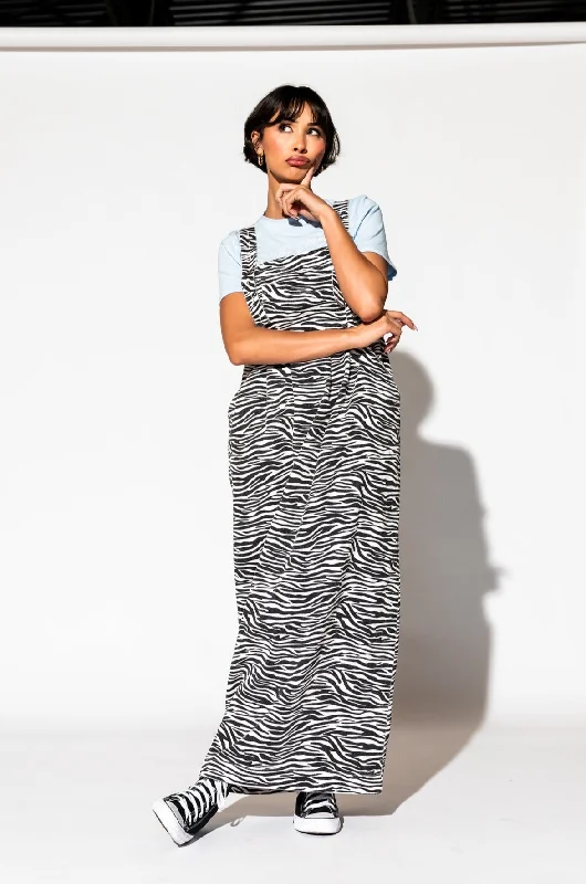 Long - Sleeve Women Dress in Velvet for a Luxurious Winter Look Long - Sleeve Women Dress in Velvet for a Luxurious Winter Look Can't Tame Me Denim Overall Dress in Zebra Stripes