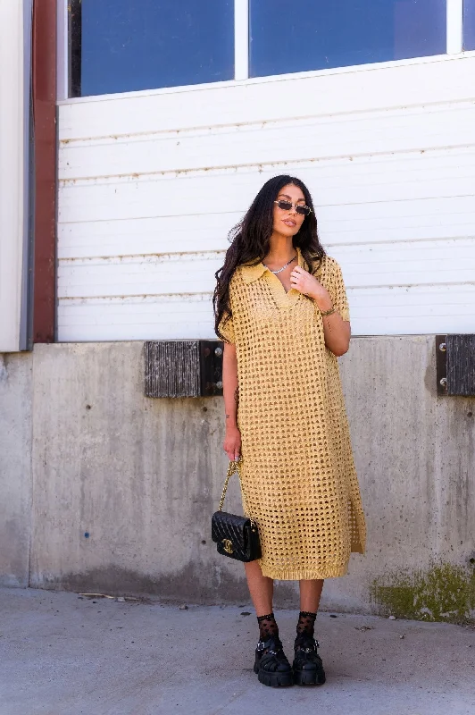 Off - the - Shoulder Women Dress for a Romantic and Feminine Look Off - the - Shoulder Women Dress for a Romantic and Feminine Look Soul Stuff Knit Dress + Slip in Tan