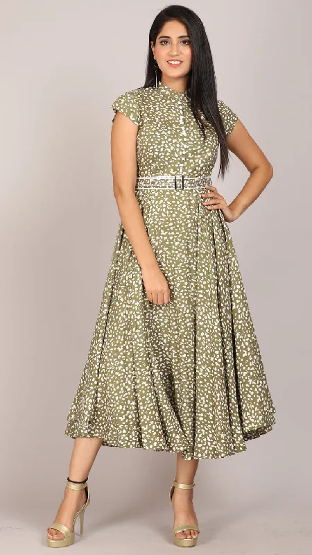 Backless Women Dress for a Sexy and Alluring Look at Evening Events Backless Women Dress for a Sexy and Alluring Look at Evening Events Olive shirt dress with embroidery belt