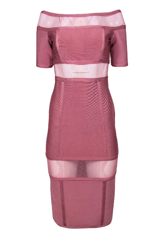 Ruffled Women Dress with Multiple Layers for a Playful and Girly Style Ruffled Women Dress with Multiple Layers for a Playful and Girly Style Topshop - Blush Pink Bandage Bodycon Midi Dress w/ Mesh Sz 6