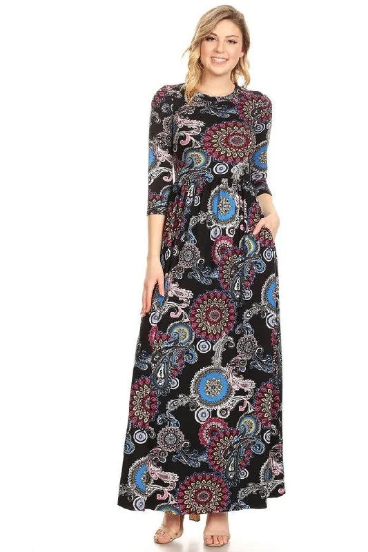 Plus Size Women Dress with a Flattering A - Line Cut for Comfort and Style Plus Size Women Dress with a Flattering A - Line Cut for Comfort and Style Suzie