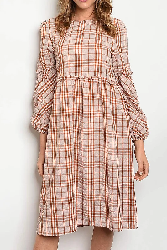 Ruffled Women Dress with Multiple Layers for a Playful and Girly Style Ruffled Women Dress with Multiple Layers for a Playful and Girly Style Wendi Doll Dress