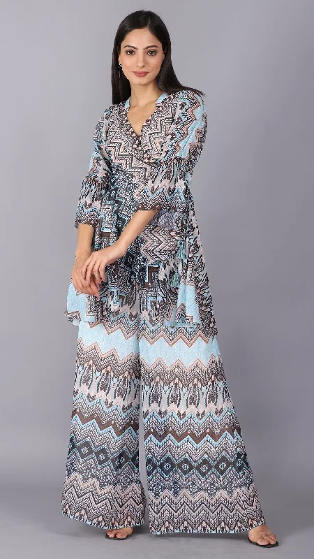 Ball Gown Women Dress with a Full Skirt for a Princess - like Look Ball Gown Women Dress with a Full Skirt for a Princess - like Look Wrap peplum top with pant co-ord set