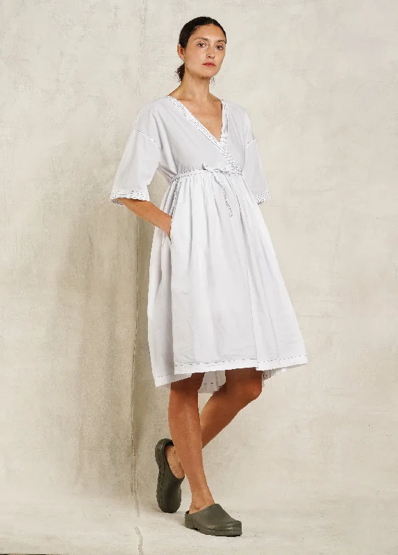 Plus Size Women Dress with a Flattering A - Line Cut for Comfort and Style Plus Size Women Dress with a Flattering A - Line Cut for Comfort and Style Poplin Cotton Garden Dress Plus Size Women Dress with a Flattering A - Line Cut for Comfort and Style Plus Size Women Dress with a Flattering A - Line Cut for Comfort and Style Poplin Cotton Garden Dress