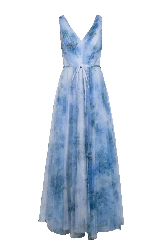 Ruffled Women Dress with Multiple Layers for a Playful and Girly Style Ruffled Women Dress with Multiple Layers for a Playful and Girly Style Marchesa Notte - Blue Floral Tulle Sleeveless Gown Sz 2 Ruffled Women Dress with Multiple Layers for a Playful and Girly Style Ruffled Women Dress with Multiple Layers for a Playful and Girly Style Marchesa Notte - Blue Floral Tulle Sleeveless Gown Sz 2