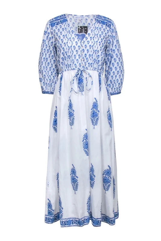 Strapless Women Dress with a Built - in Bra for Comfort and Support Strapless Women Dress with a Built - in Bra for Comfort and Support Pink City Prints - White w/ Blue Floral Print Maxi Dress Sz XS/S Strapless Women Dress with a Built - in Bra for Comfort and Support Strapless Women Dress with a Built - in Bra for Comfort and Support Pink City Prints - White w/ Blue Floral Print Maxi Dress Sz XS/S