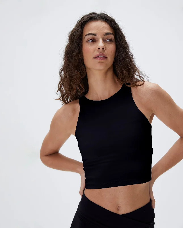 adjustable strap women sport bra for a perfect fit Ultimate Racer Front Scoop Back Bra - Black adjustable strap women sport bra for a perfect fit Ultimate Racer Front Scoop Back Bra - Black