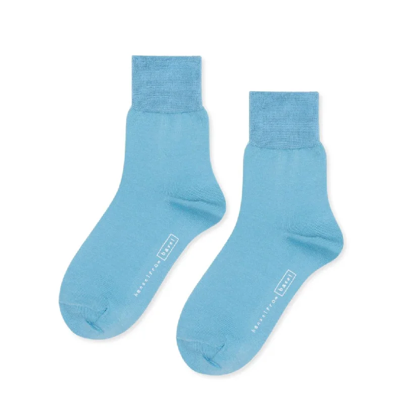 Women's wool - rich socks for winter warmth Trouser Crew Socks (Cornflower)