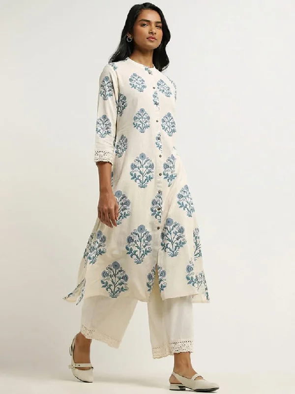 Women's pants for theme park visits Mom jeans for a nostalgic and casual look Utsa White Printed Lace Insert Kurta