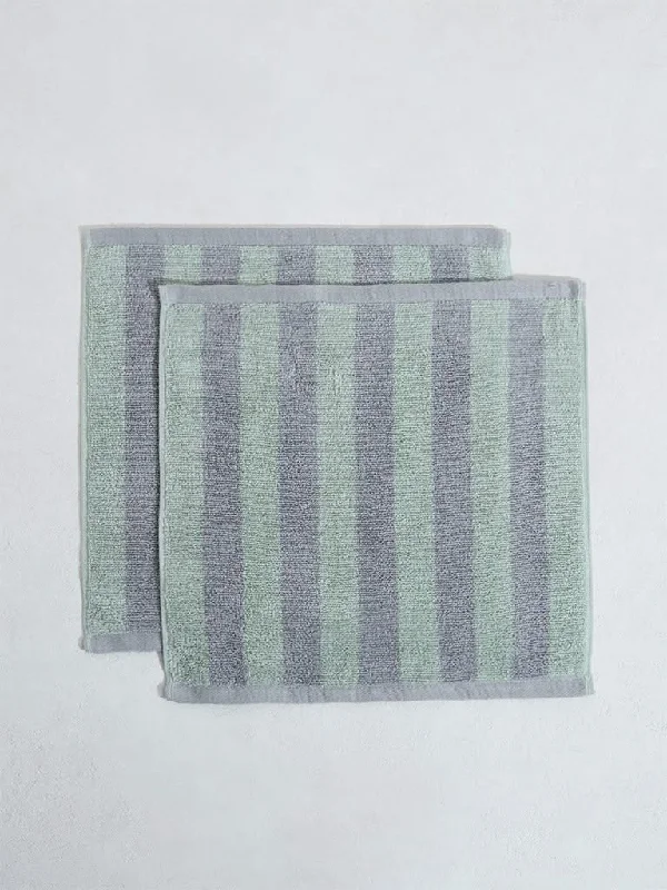 Women's drawstring athletic pants High - rise flare women jeans for a 70s - inspired look Westside Home Green Broad Striped Face Towel - (Set of 2) Women's drawstring athletic pants High - rise flare women jeans for a 70s - inspired look Westside Home Green Broad Striped Face Towel - (Set of 2)