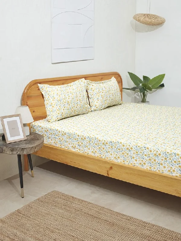 Women's camo outdoor pants Colored women jeans in vibrant hues like red and yellow Westside Home Yellow Ditsy Floral Design Double Bed Flat Sheet and Pillowcase Set