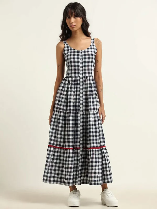 Women's lace - trimmed evening pants Light - wash women jeans for a fresh and summery appearance Bombay Paisley Blue Checked Cotton Dress