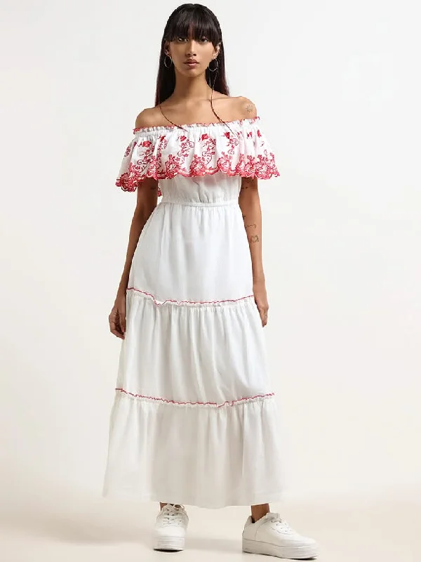 Women's skinny jeans pants High - waisted women jeans for a flattering silhouette Bombay Paisley White Embroidered Cotton Dress Women's skinny jeans pants High - waisted women jeans for a flattering silhouette Bombay Paisley White Embroidered Cotton Dress