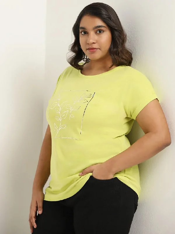 Women's petite - fit skinny pants High - waisted women jeans for a flattering silhouette Gia Green Printed Cotton T-Shirt Women's petite - fit skinny pants High - waisted women jeans for a flattering silhouette Gia Green Printed Cotton T-Shirt