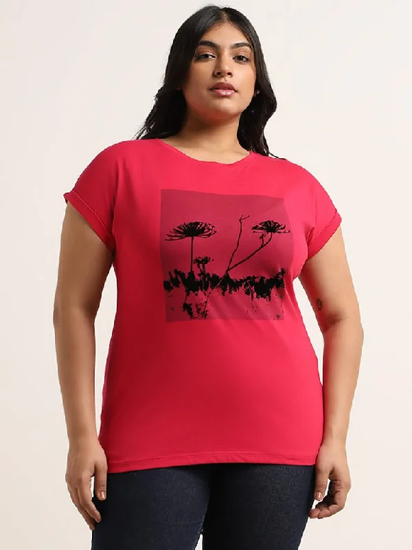 Women's pants for family gatherings Embroidered women jeans with intricate patterns Gia Pink Printed Cotton T-Shirt Women's pants for family gatherings Embroidered women jeans with intricate patterns Gia Pink Printed Cotton T-Shirt