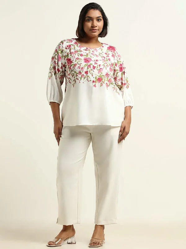 Women's spandex stretch pants Cargo women jeans with multiple pockets for added functionality Gia White Floral Top