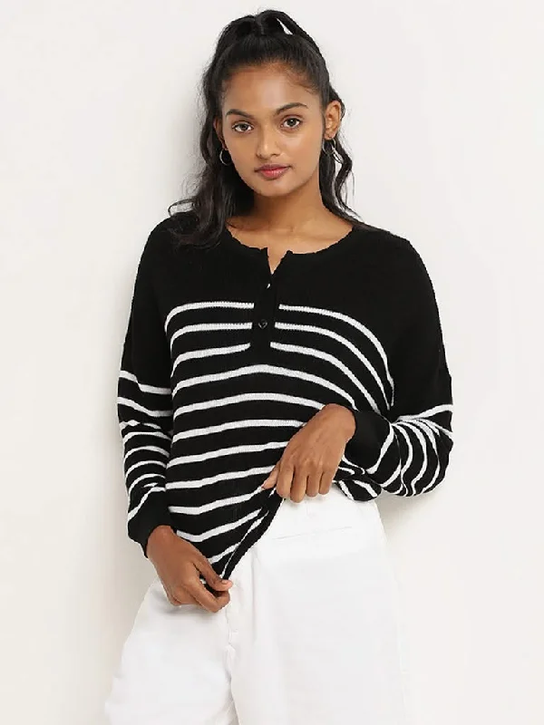 Women's pants for family gatherings Embroidered women jeans with intricate patterns LOV Black Striped Sweater