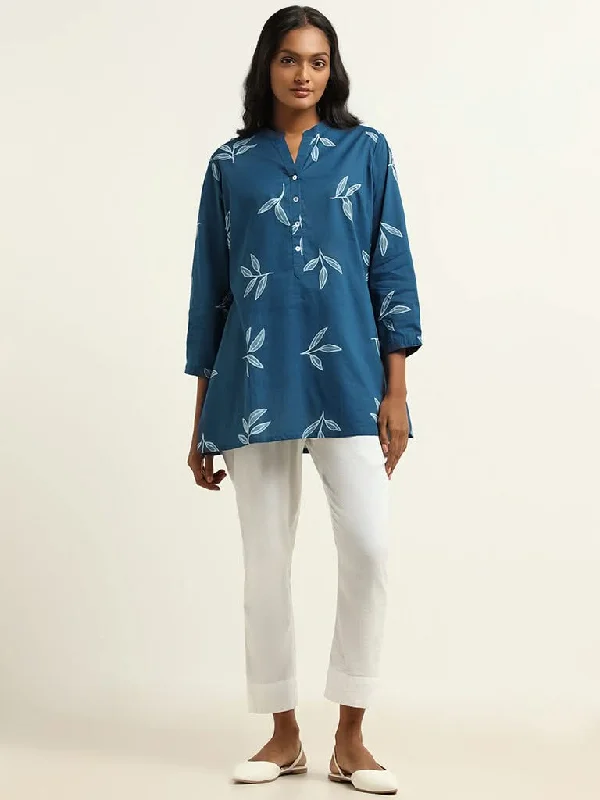 Women's summer - weight linen pants High - waisted women jeans for a flattering silhouette Utsa Blue Printed Kurti