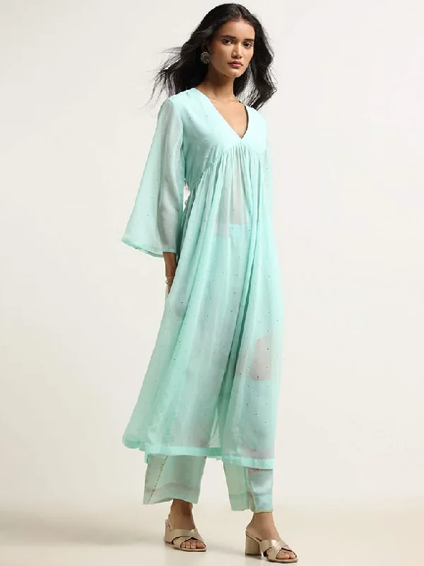 Women's low - rise denim pants Distressed women jeans for a trendy and edgy look Vark Green Embellished Kurta & Palazzos Set