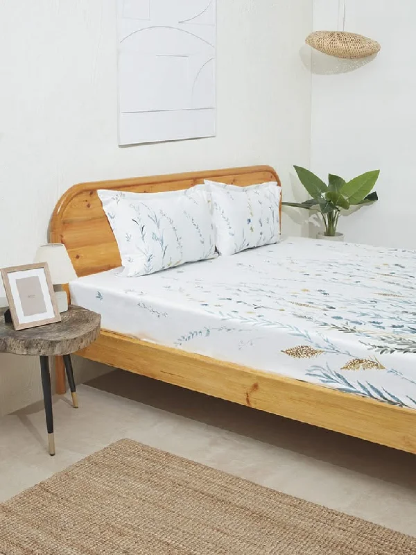 Women's pants with wrinkle - resistant material Cargo women jeans with multiple pockets for added functionality Westside Home Blue Floral Design King Bed Flat Sheet and Pillowcase Set