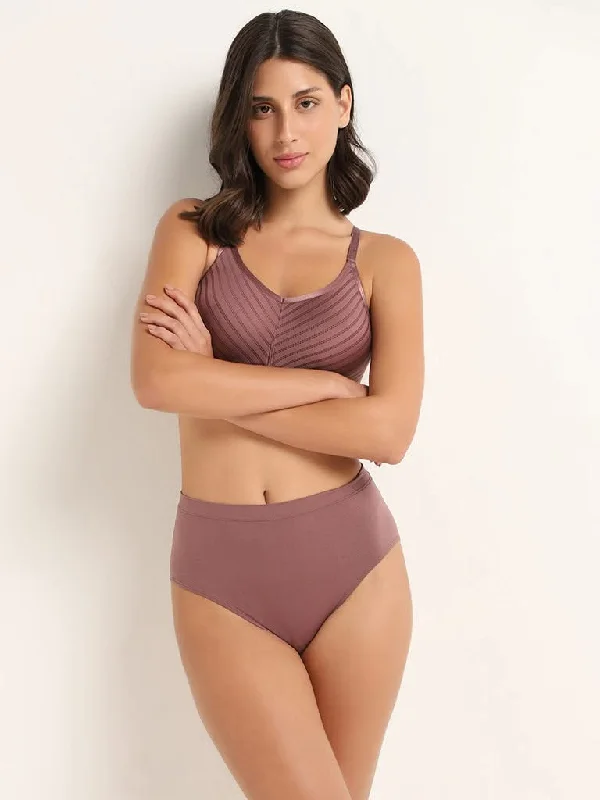 Women's pants with adjustable cuffs Dark - wash women jeans for a sophisticated and slimming effect Wunderlove Brown Self-Patterned Bra