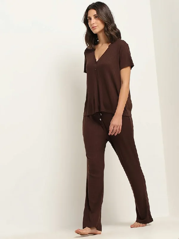 Women's corduroy fall pants Dark - wash women jeans for a sophisticated and slimming effect Wunderlove Brown Self-Patterned Supersoft Pants
